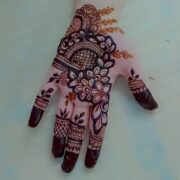 Simple mehndi