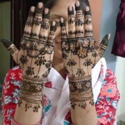 Back hand mehandi